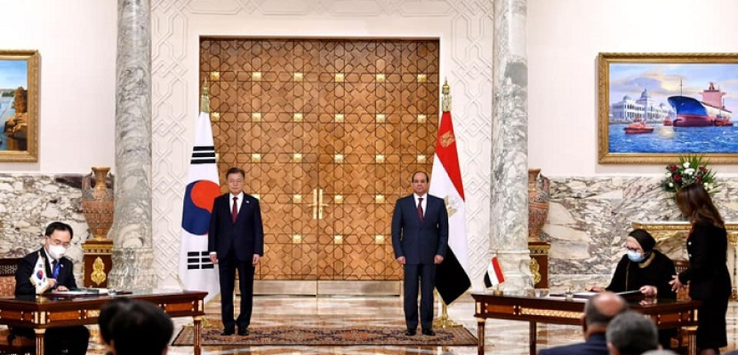 بالفيديو والصور.. الرئيس السيسي ونظيره الكوري الجنوبي يشهدان توقيع عدد من الاتفاقيات ومذكرات تفاهم بالاتحادية