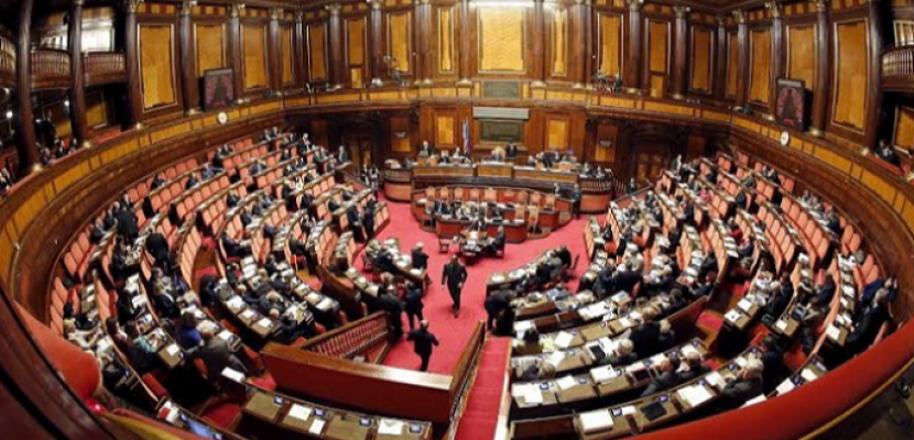 إيطاليا تشهد فراغا سياسيا وسط فوضى بالبرلمان خلال انتخاب رئيس البلاد