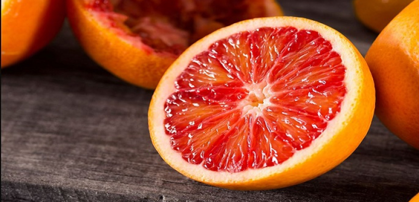 دراسة تكشف فائدة مذهلة.. “لبرتقال الدم”