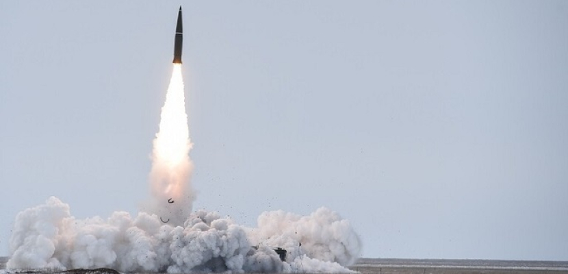 كوريا الشمالية تطلق صاروخاً باليستياً فى بحر اليابان .. وطوكيو تقول أن مداه 500 كيلومتر