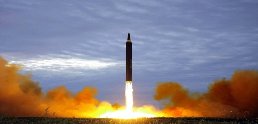 كوريا الشمالية تعلن إجراء أكبر تجربة صاروخية متوسطة المدى منذ 2017