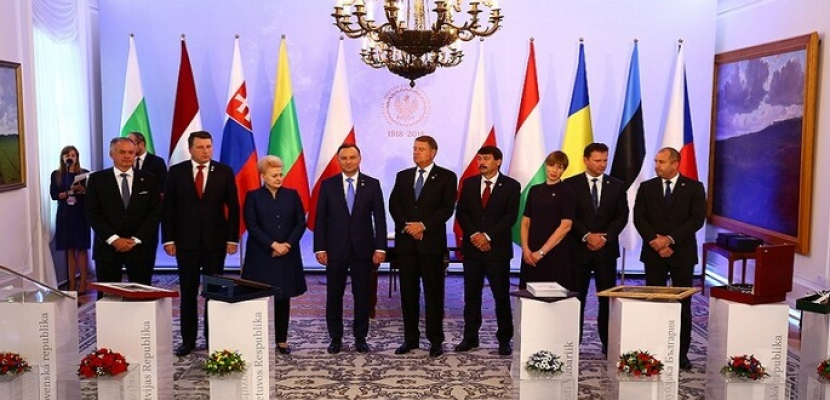 الرئيس الأوكراني يستنجد بمجموعة “بوخارست التسع”
