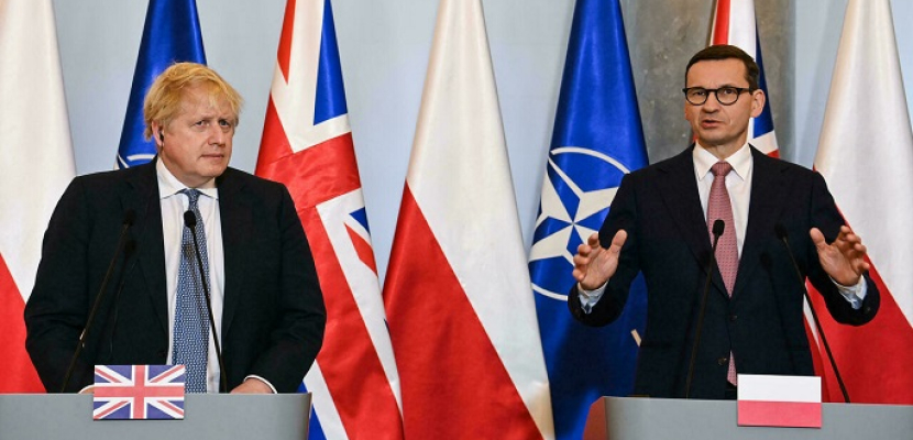 رئيس الوزراء البريطاني يعلن وصول 350 جنديا إضافيا إلى بولندا