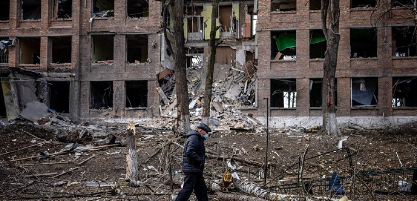 المركز الدولي لحفظ السلام والأمن قرب مدينة لفيف يتعرض لقصف روسي