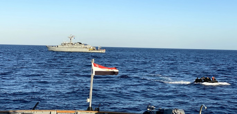 بالصور.. القوات البحرية المصرية والفرنسية تنفذان تدريبان بحريان عابران في نطاق الأسطول الجنوبي بالبحر الأحمر