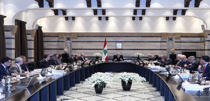 مجلس الوزراء اللبناني يوافق بشكل نهائي على خطة النهوض بقطاع الكهرباء