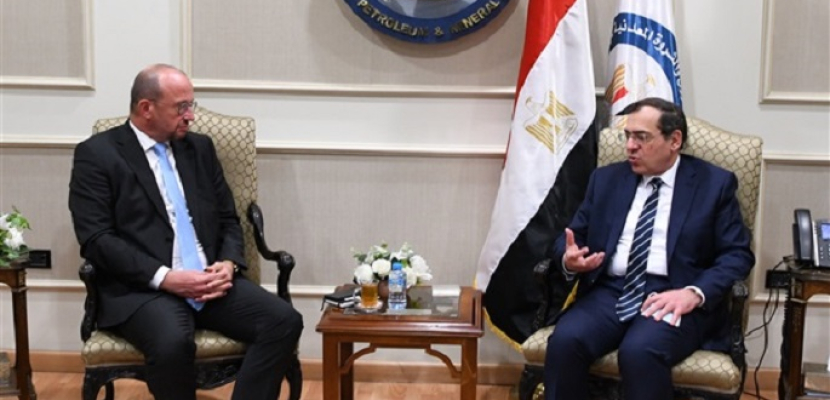 وزير البترول يبحث مع “سيمنس” فرص الاستثمار في مصر