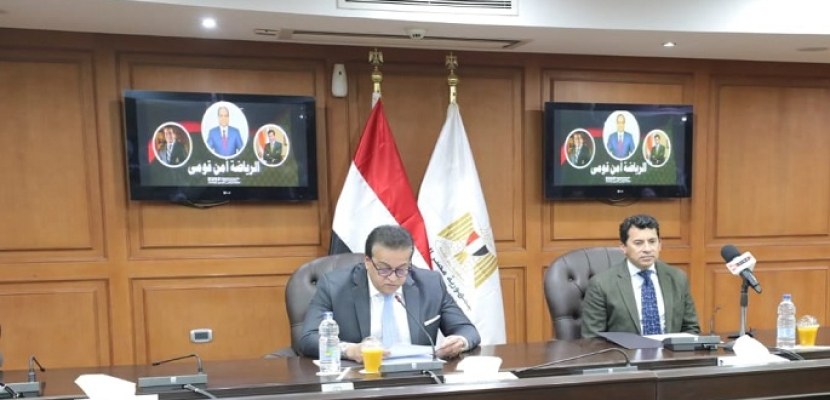 وزيرا الرياضة والتعليم العالي يبحثان استضافة مصر لبطولة العالم للجامعات للإسكواش