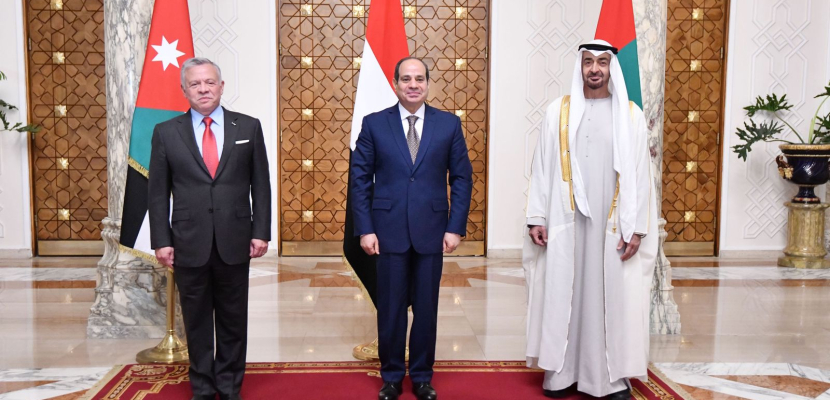 الرئيس السيسي يؤكد تطلع مصر إلى تعزيز التعاون البناء مع الأردن والإمارات