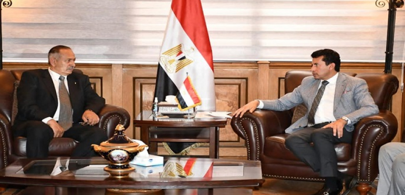 بالصور..  وزير الرياضة يبحث استعدادات استضافة مصر لبطولة الأمم الأفريقية لكرة اليد 2022 و 2024