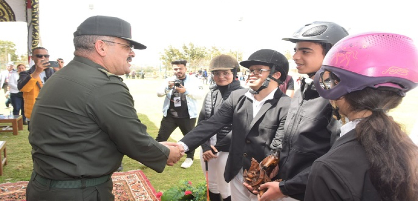بالصور.. القوات المسلحة تنظم مهرجان إحتفالاً بيوم الشهيد وتزامناً مع مناسبة يوم اليتيم