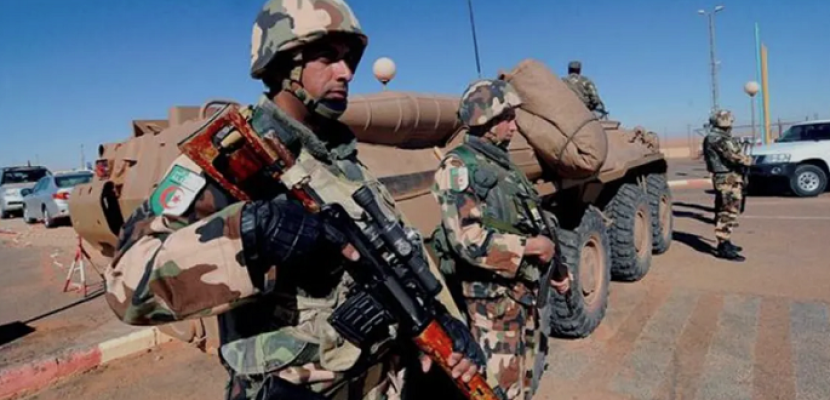 الجيش الجزائري: ضبط 5 عناصر دعم للجماعات الإرهابية و268 مهاجرا غير شرعي خلال أسبوع