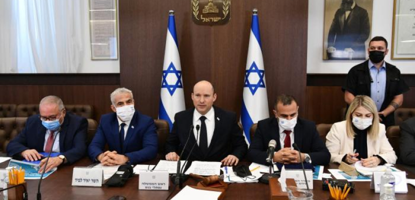 الحكومة الإسرائيلية تفقد الأغلبية في الكنيست عقب استقالة نائبة يمينة