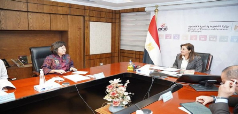 بالصور .. السعيد تستقبل مديرة سياسات التنمية والشراكات بالبنك الدولي لمناقشة  استضافة مصر COP27