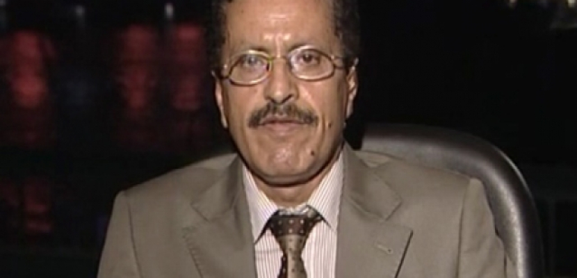 مسؤول يمني يدين محاولات إفشال استعادة الحكومة ممارسة صلاحياتها من عدن