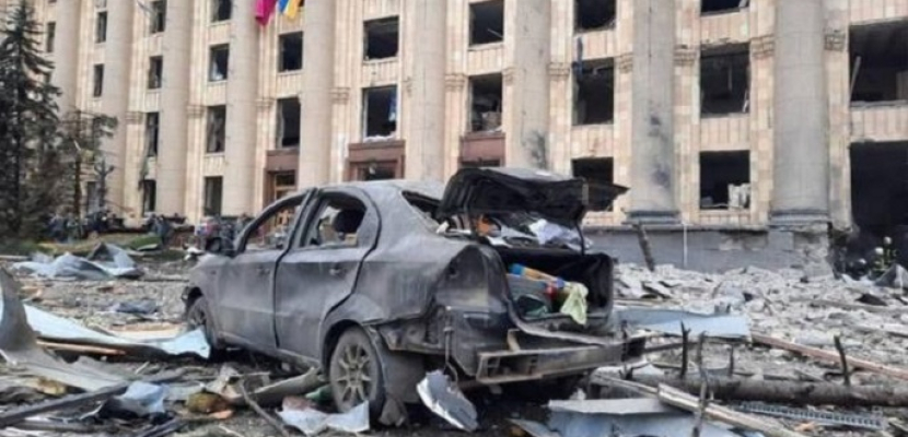 مقتل وإصابة 41 شخصًا في قصف للقوات الروسية على مدينة خاركيف
