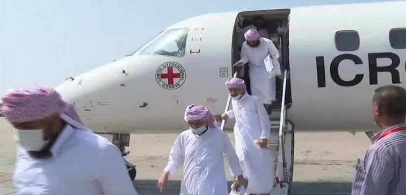 التحالف العربي: مغادرة الطائرة الثانية لنقل الأسرى الحوثيين إلى اليمن ضمن مبادرة السعودية الإنسانية