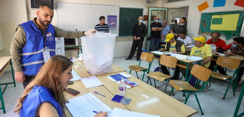 إقبال جيد على الانتخابات في لبنان.. وتوقعات بمشاركة أكبر