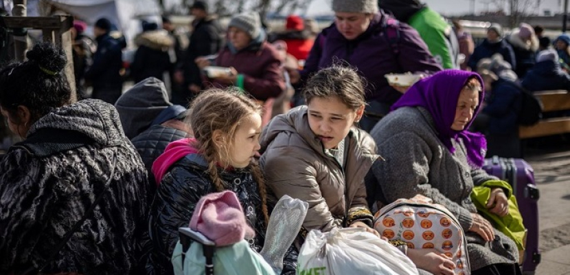 الجارديان: أكثر من 500 طفل أوكراني ينتظرون قرار بريطانيا ضمهم لمخطط “منازل لأوكرانيا”