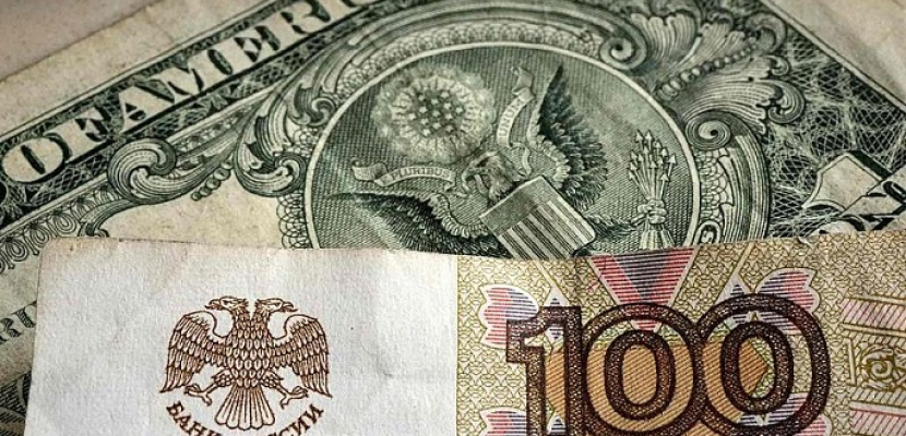 الروبل الروسي يقفز لأعلى مستوى في 7 أعوام مقابل اليورو