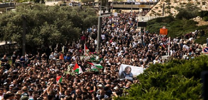 واشنطن تعرب عن انزعاجها الشديد من الاعتداءات الإسرائيلية على جنازة شيرين أبو عاقلة