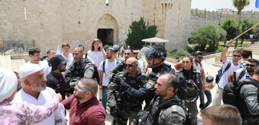 الهيئة الإسلامية المسيحية لنصرة القدس: ما حدث في الأقصى يؤسس لحرب دينية