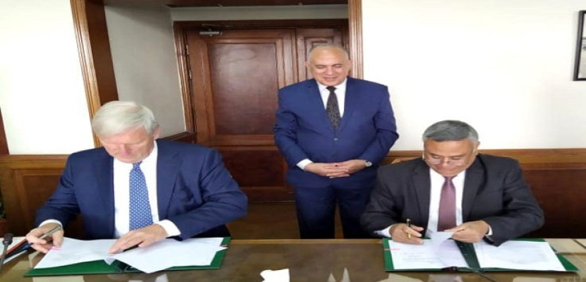 بالصور .. وزير الري يشهد توقيع برنامج تعاون بين مصر وهولندا في مجال الموارد المائية