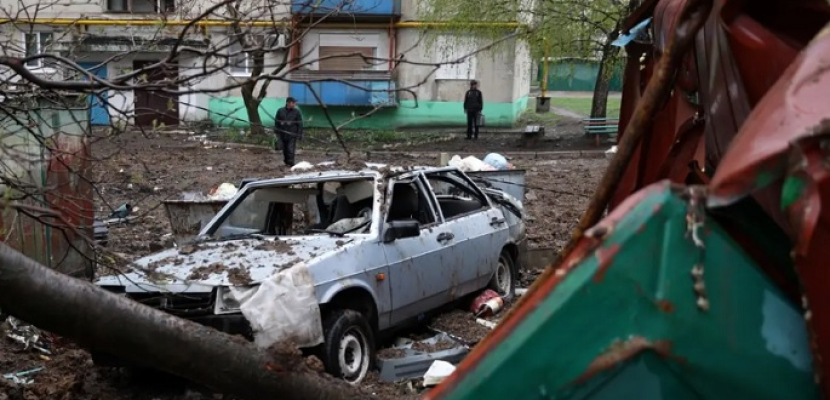 روسيا تعلن تدمير سفينة أوكرانية قرب أوديسا.. و60 مفقودا بقصف على مدرسة في لوجانسك