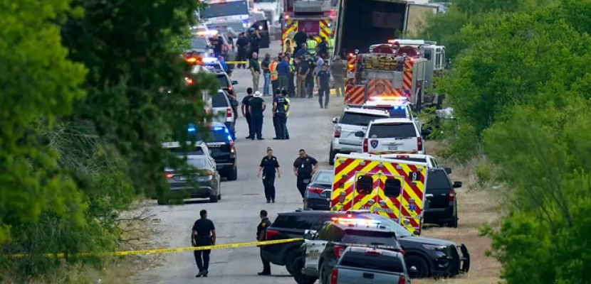 العثور على جثث 46 مهاجرا على الأقل داخل شاحنة في تكساس