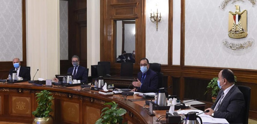 بالصور.. رئيس الوزراء يتابع تنفيذ تكليفات الرئيس بتعظيم سياحة اليخوت