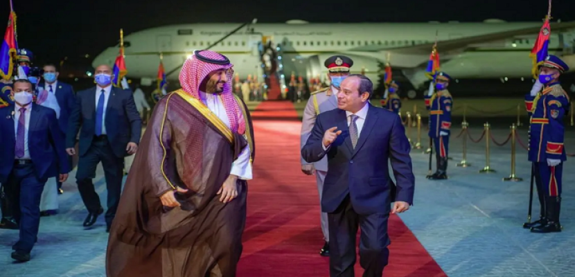 البلاد : جولة بن سلمان تعزز المصالح المشتركة كأهم ركائز سياسة السعودية