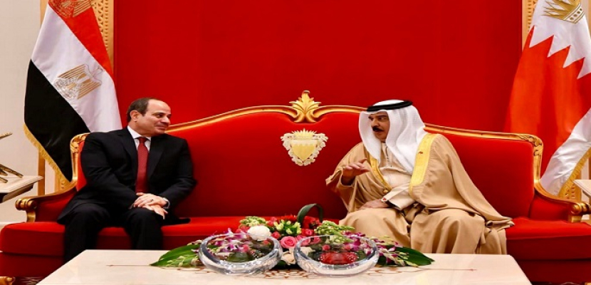 خلال لقائه ملك البحرين بالمنامة.. الرئيس السيسي: التكاتف ووحدة الصف العربي أقوى السبل لدرء المخاطر الخارجية