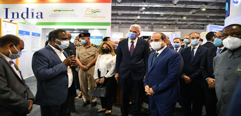 بالصور.. الرئيس السيسي يتفقد المعرض والمؤتمر الطبي الإفريقي الأول