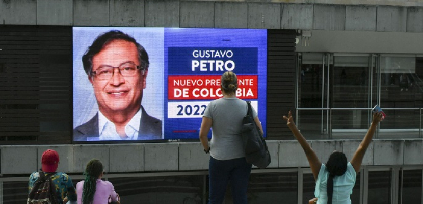 الولايات المتحدة تهنئ بيترو بفوزه بانتخابات الرئاسة في كولومبيا