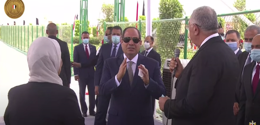 الرئيس السيسي يشهد افتتاح مشروع مجمع الانتاج الحيواني والألبان في مدينة السادات
