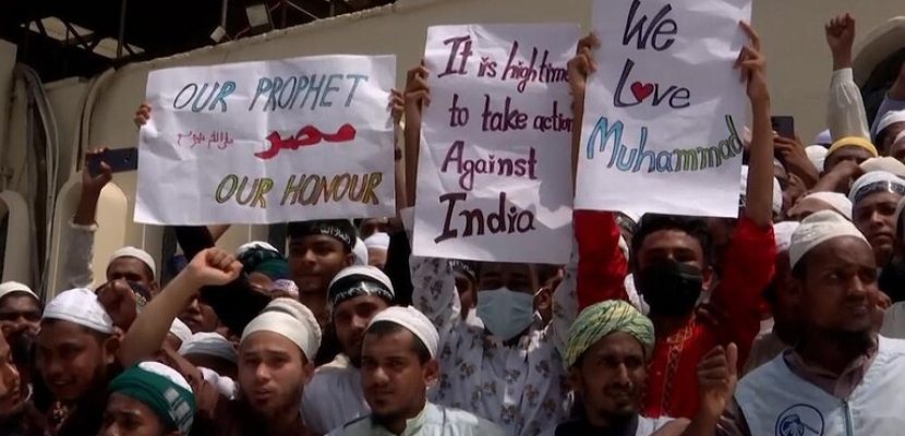 قتيلان وأكثر من 130 معتقلاً خلال مظاهرات احتجاج على التصريحات المسيئة للرسول فى الهند