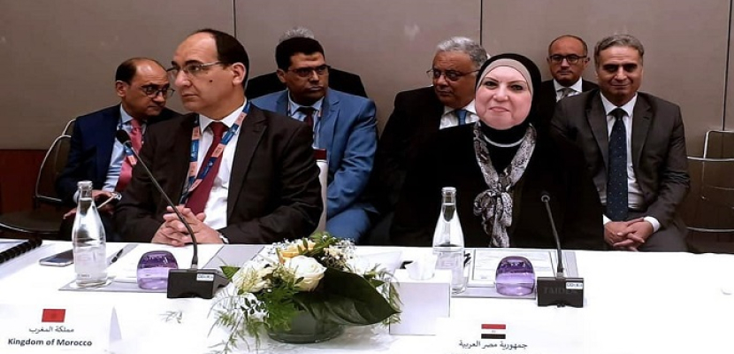 بالصور: وزيرة التجارة والصناعة تشارك في فعاليات اجتماع وزراء التجارة العرب