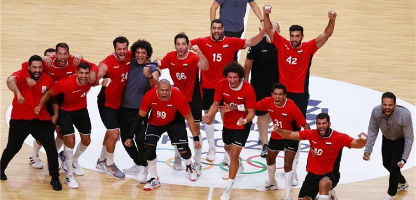 منتخب مصر لكرة اليد يتأهل إلى كأس العالم بعد صعوده لنصف نهائي أمم إفريقيا بالفوز على الجزائر