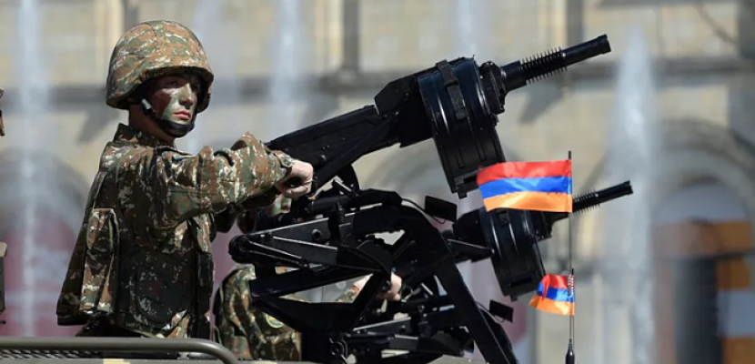 الجيش الأرميني ينفي الاتهامات الأذرية بقصف مواقع على الحدود بين البلدين