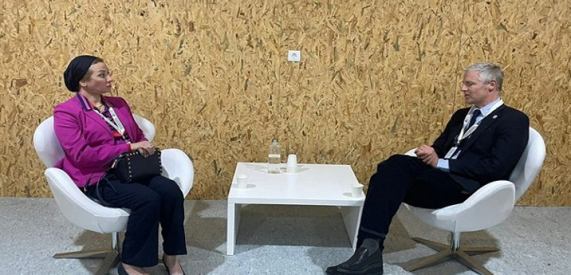 وزيرة البيئة تبحث مع اللورد البريطاني جولد سميث الاستعدادات لمؤتمر COP 27