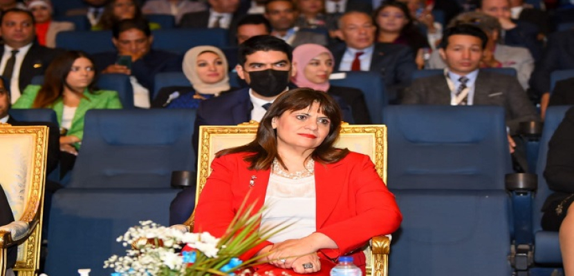 بالصور.. وزيرة الهجرة تفتتح المؤتمر الثالث للكيانات المصرية بالخارج