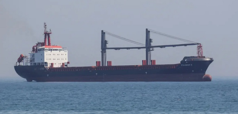 تركيا: سفينة تحمل 60 ألف طن من الذرة غادرت أوكرانيا في طريقها إلى إيران