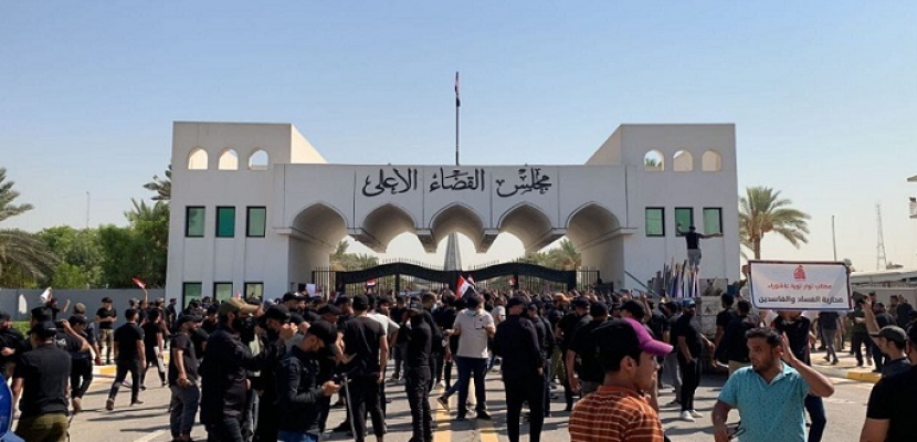 مجلس القضاء العراقي يعلن استئناف العمل بعد “فك الاعتصام”
