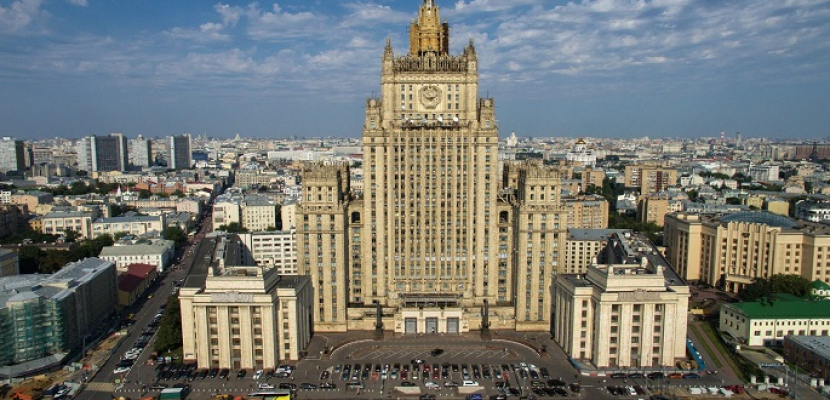 “الخارجية الروسية”: دول في الناتو تؤيد تجنيد كييف للأجانب للقتال في دونباس