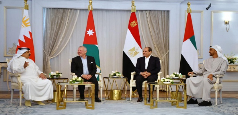بالصور .. الرئيس السيسي يلتقي قادة البحرين والأردن والإمارات بالعلمين الجديدة