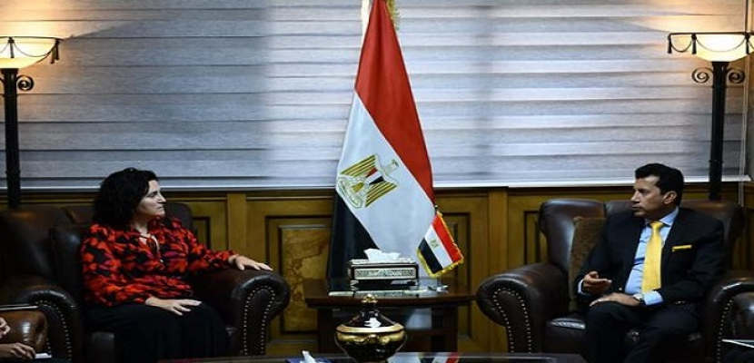وزير الشباب يبحث مع مُمثلة أممية التعاون المشترك ودعم تمكين المرأة المصرية