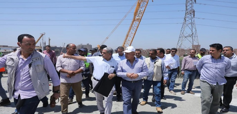 صور.. وزير النقل: الانتهاء من تطوير وتوسعة المرحلة الأولى من الطريق الدائري