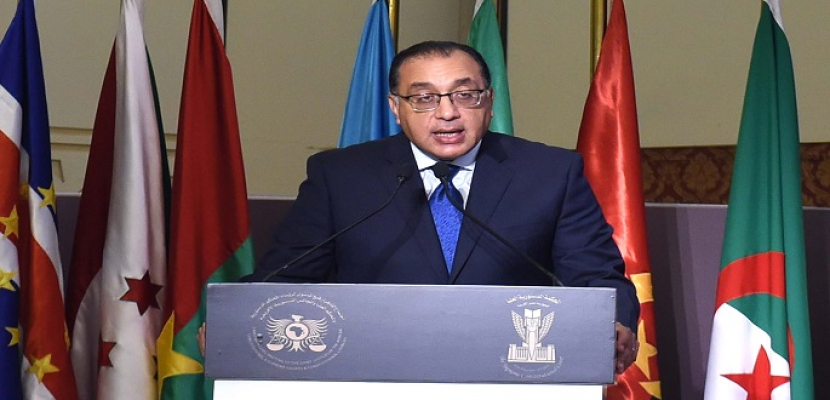 بالصور .. رئيس الوزراء: مصر تضع جميع الإمكانيات للنهوض بالموارد الطبيعية فى إفريقيا