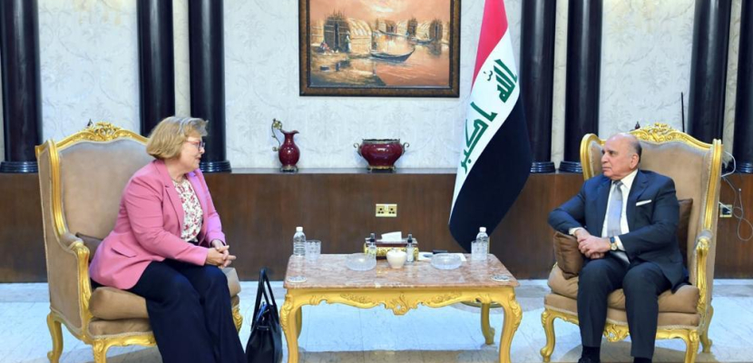 وزير خارجية العراق يؤكد ضرورة حماية المسيرة الديمقراطية والسلم المجتمعى