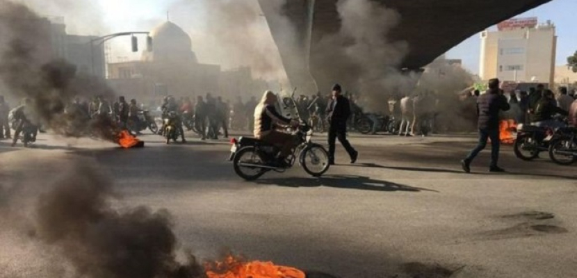 مقتل 9 أشخاص في اشتباكات بين قوات الأمن الإيرانية ومحتجين على وفاة محساء أميني